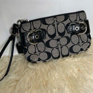 Coach Black Signature Buckle Wristlet